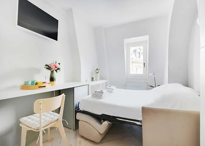 아파트 Newly Renovated 2p- Elysee St-honore *