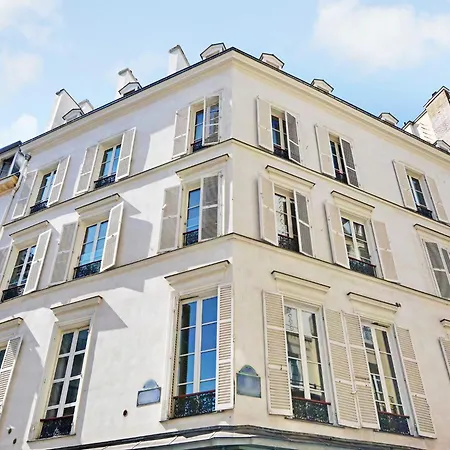 شقة Newly Renovated 2p- Elysee St-honore